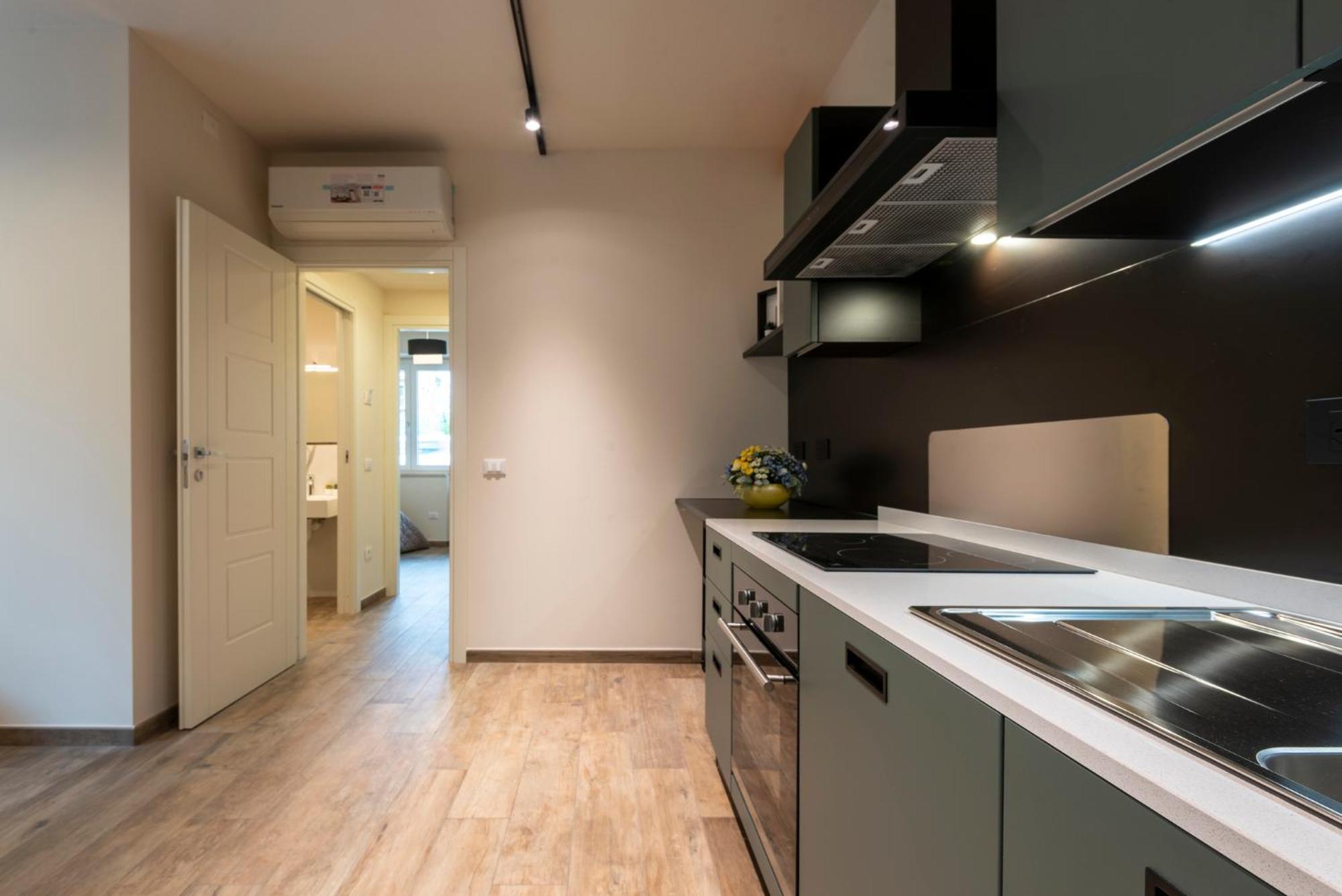 לוקה Iarsera Rooms And Apartment מראה חיצוני תמונה