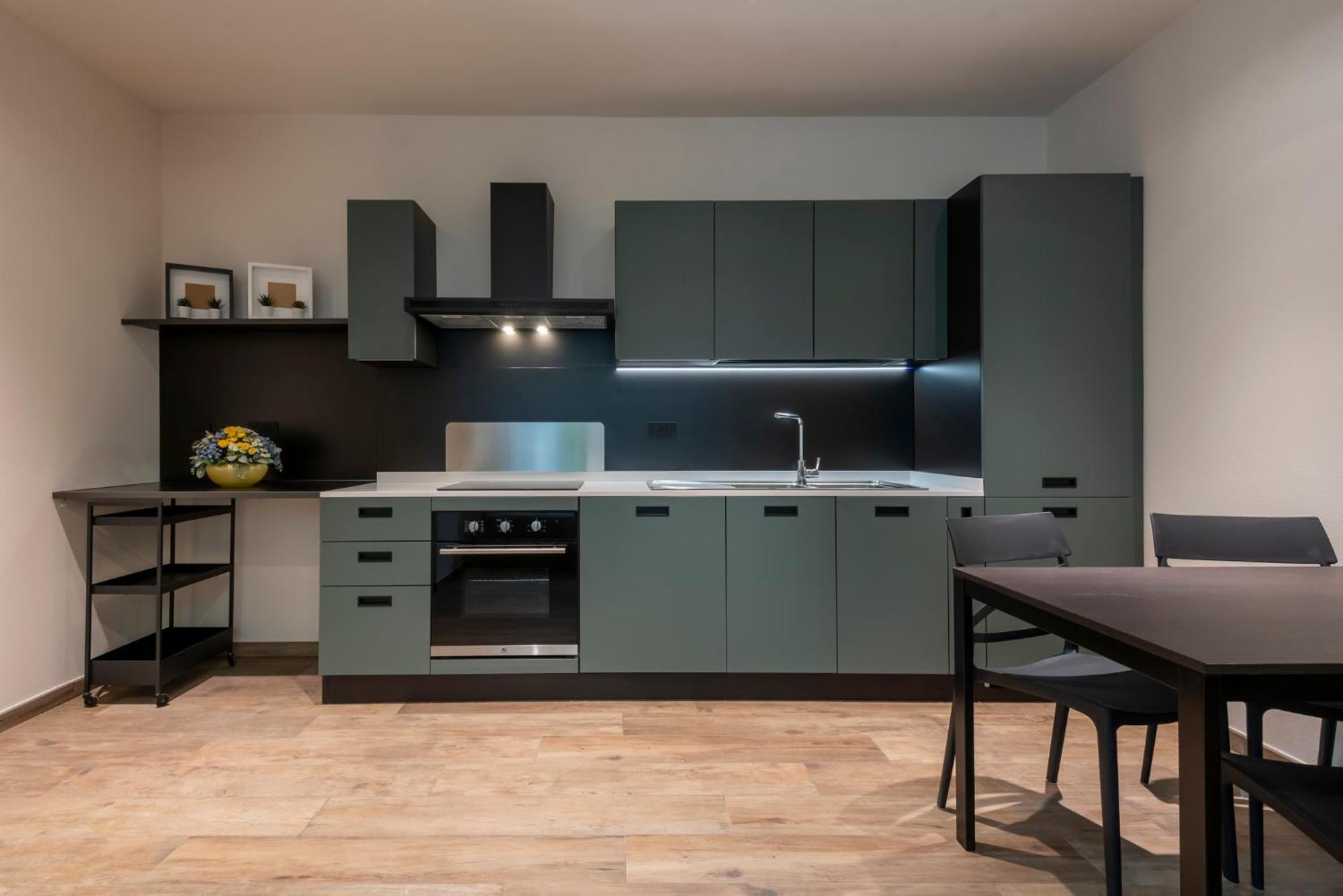 לוקה Iarsera Rooms And Apartment מראה חיצוני תמונה